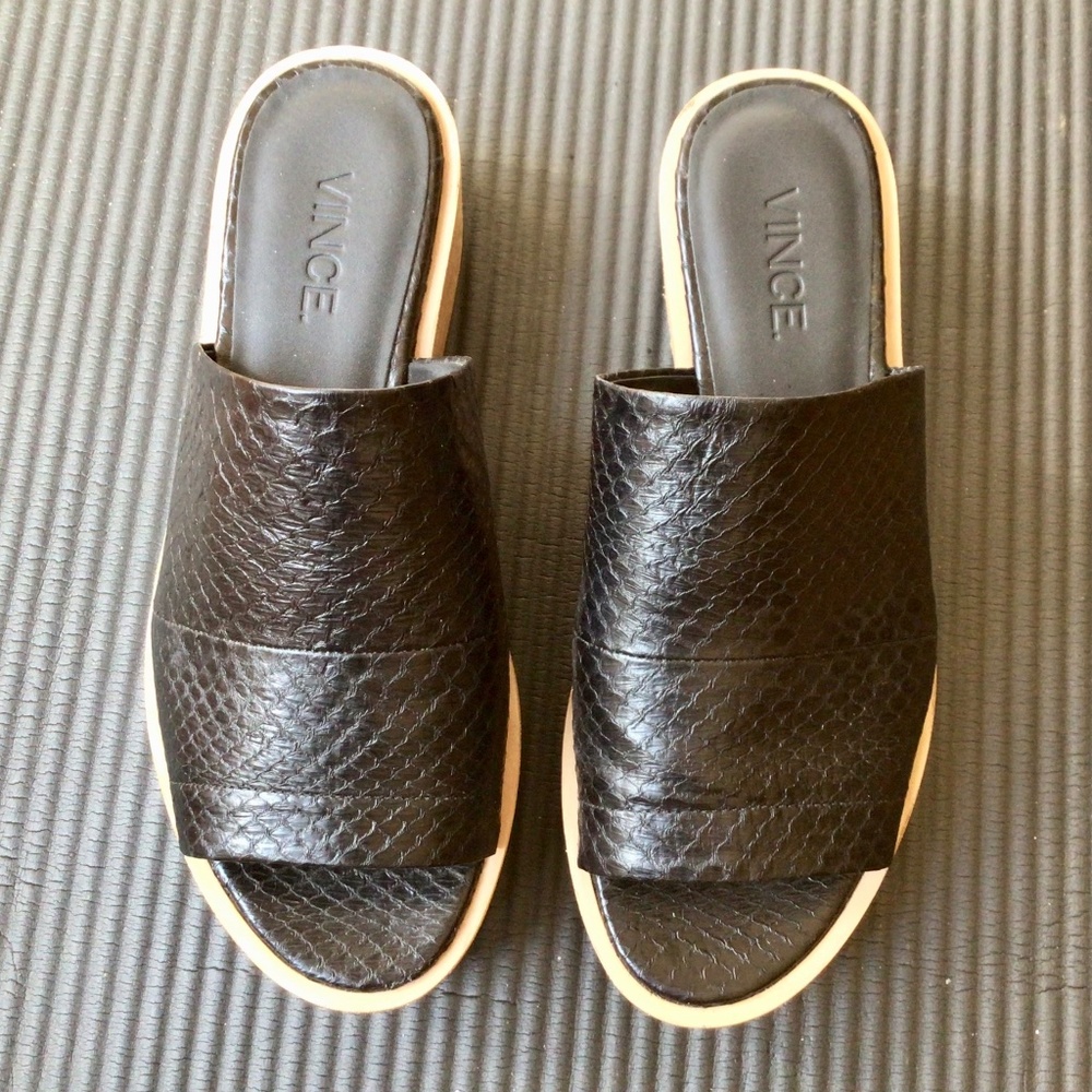 Vince Black Leather Mules 36/6